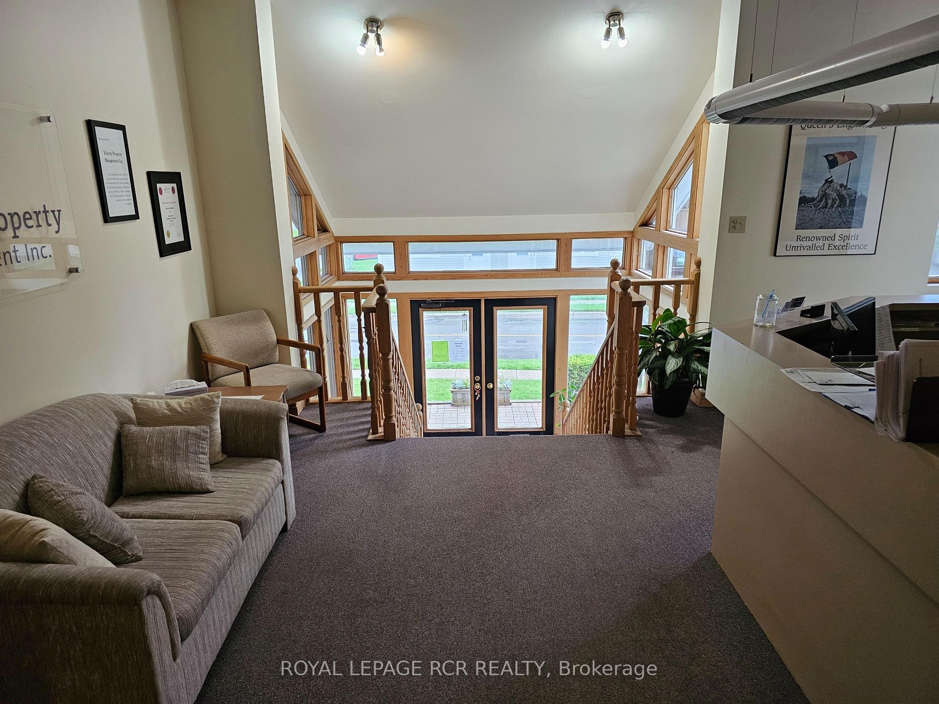 









411


Queen

Street, Main Front,
Newmarket,




ON
L3Y 2G9

