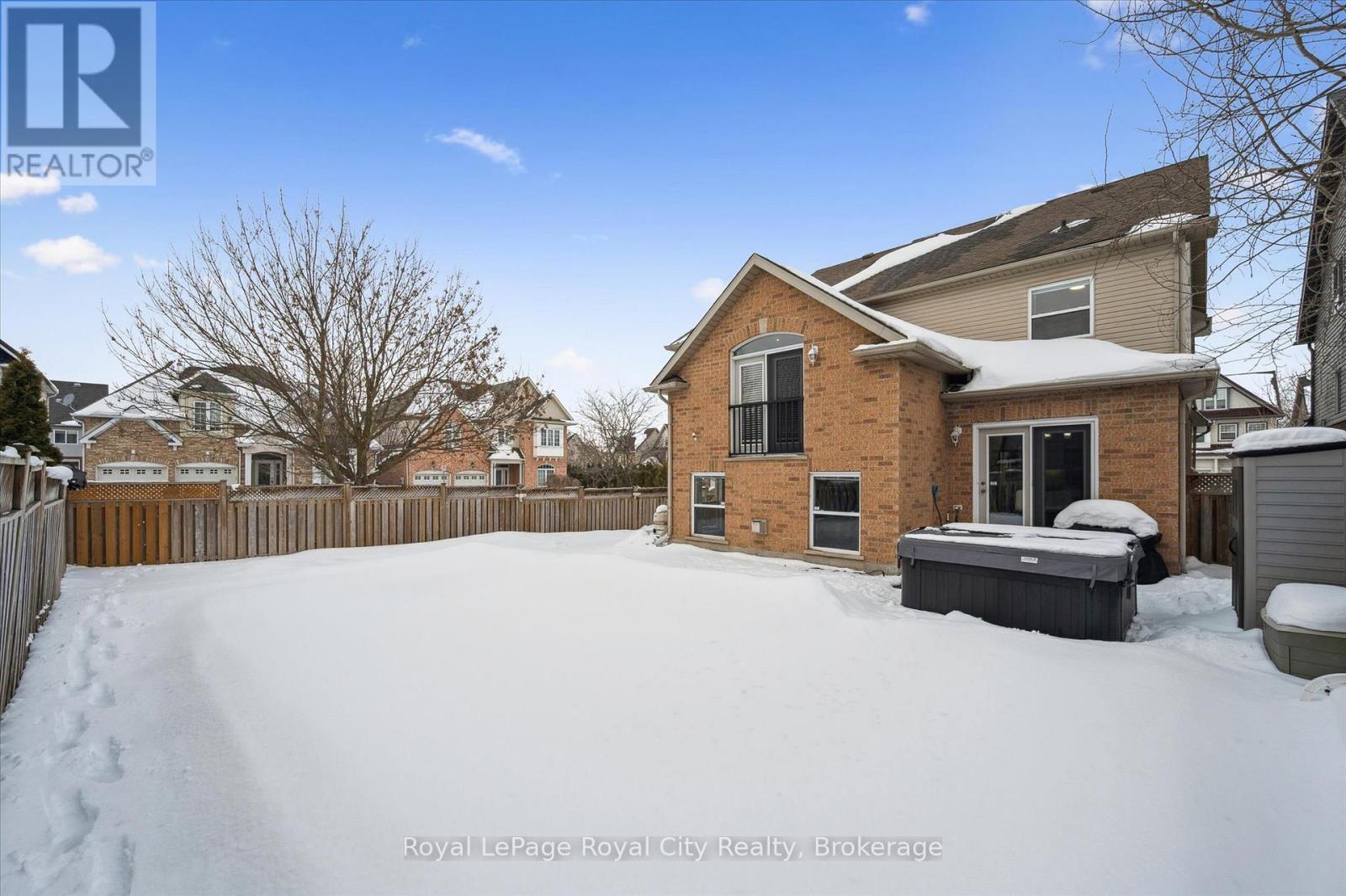 












273 CARRINGTON DRIVE

,
Guelph (Kortright West),




Ontario
N1G5H3

