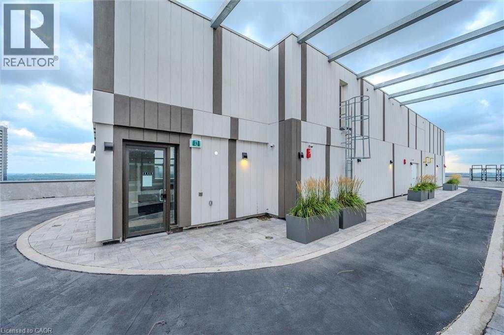 












55 DUKE Street Unit# 605

,
Kitchener,




Ontario
N2H0C9

