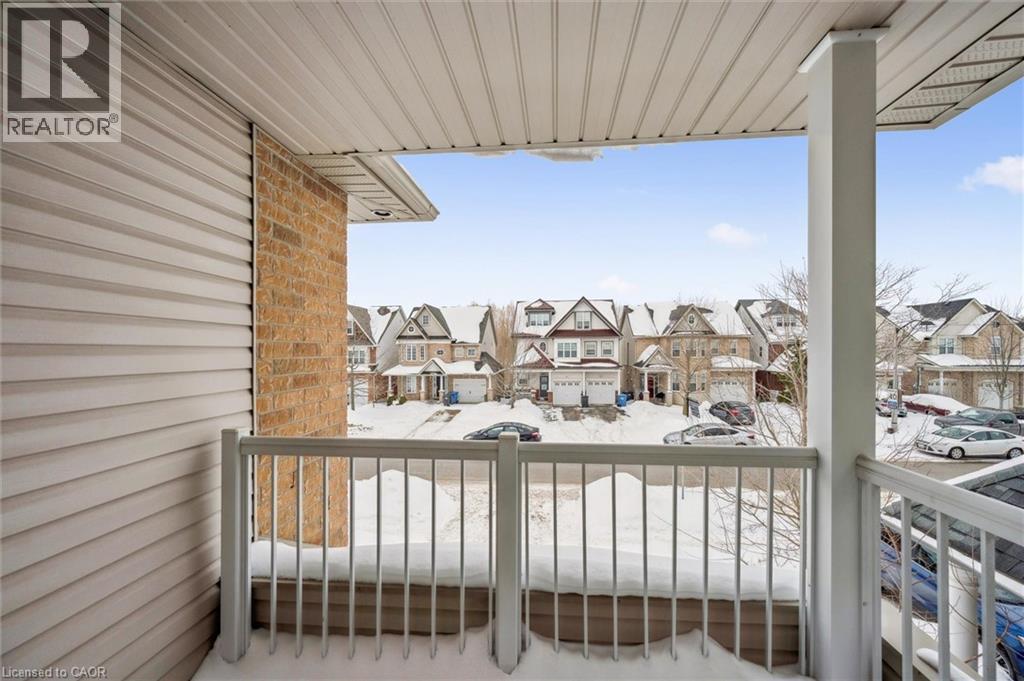 












273 CARRINGTON Drive

,
Guelph,




Ontario
N1G5H3

