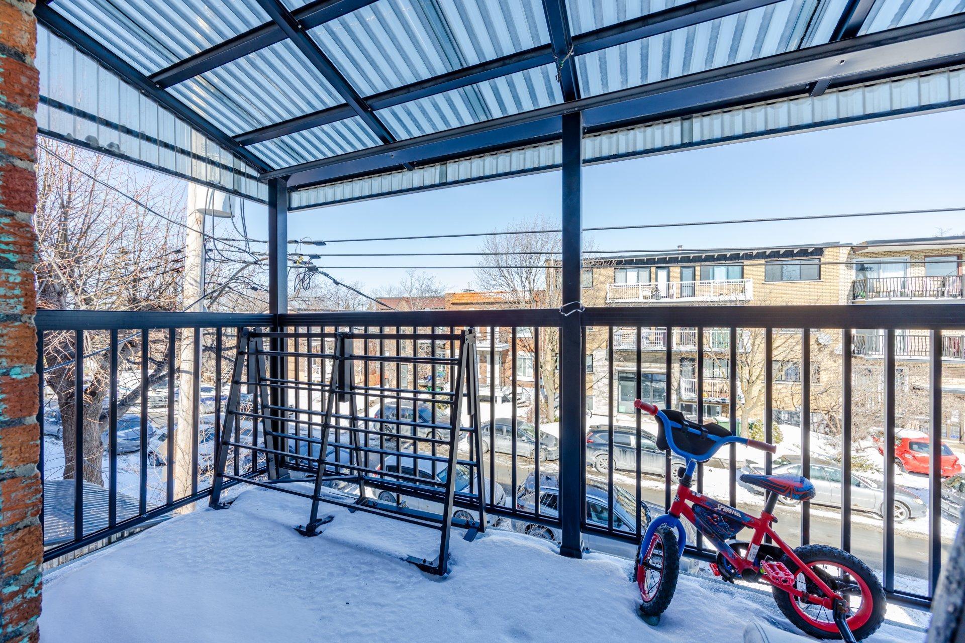 









6526

 - 6528


30e Avenue

,
Montréal (Rosemont/La Petite-Patrie),




QC
H1T3G6

