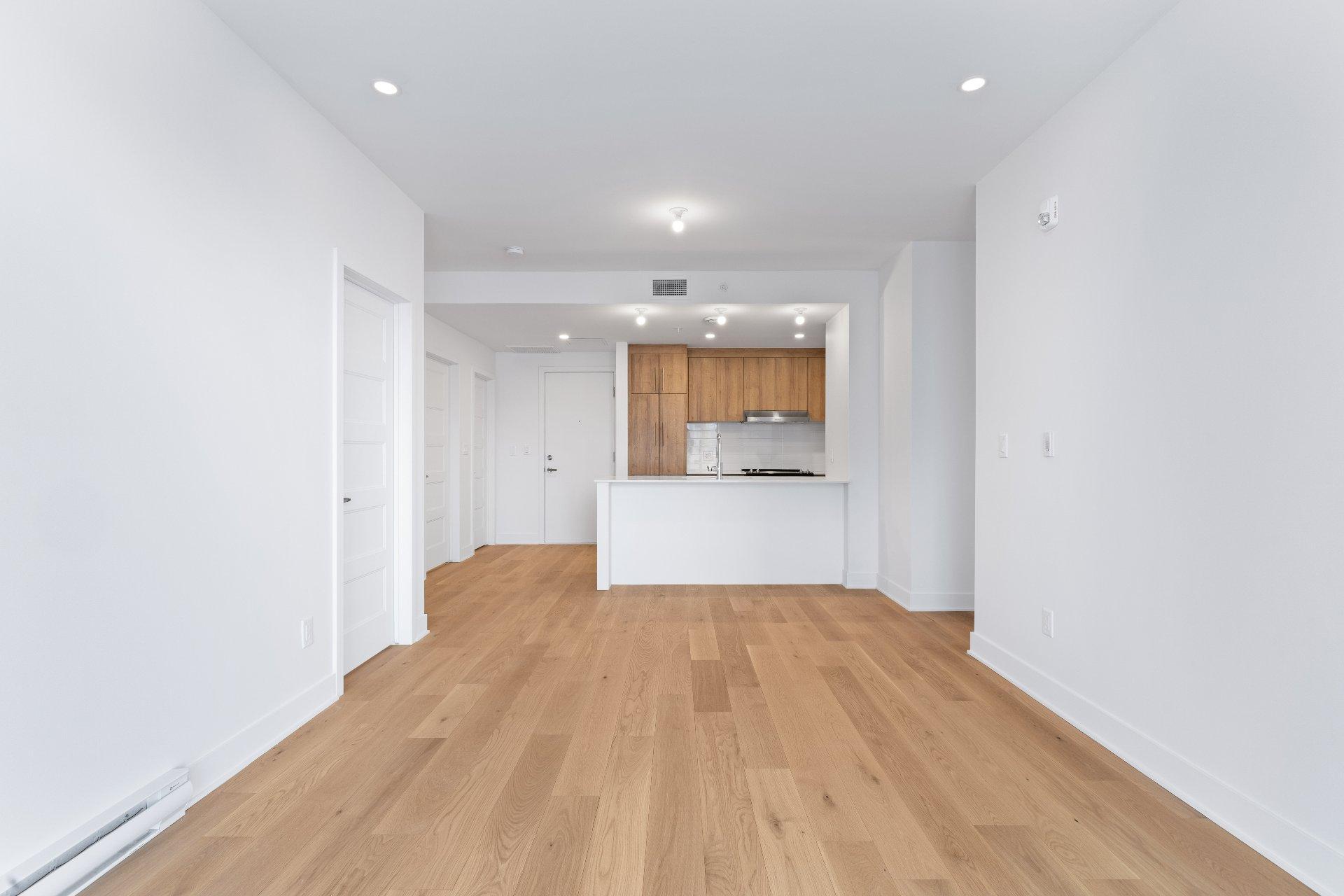 









10130


Rue Lauraine-Vaillancourt

, 205,
Montréal (Ahuntsic-Cartierville),




QC
H3L0B3

