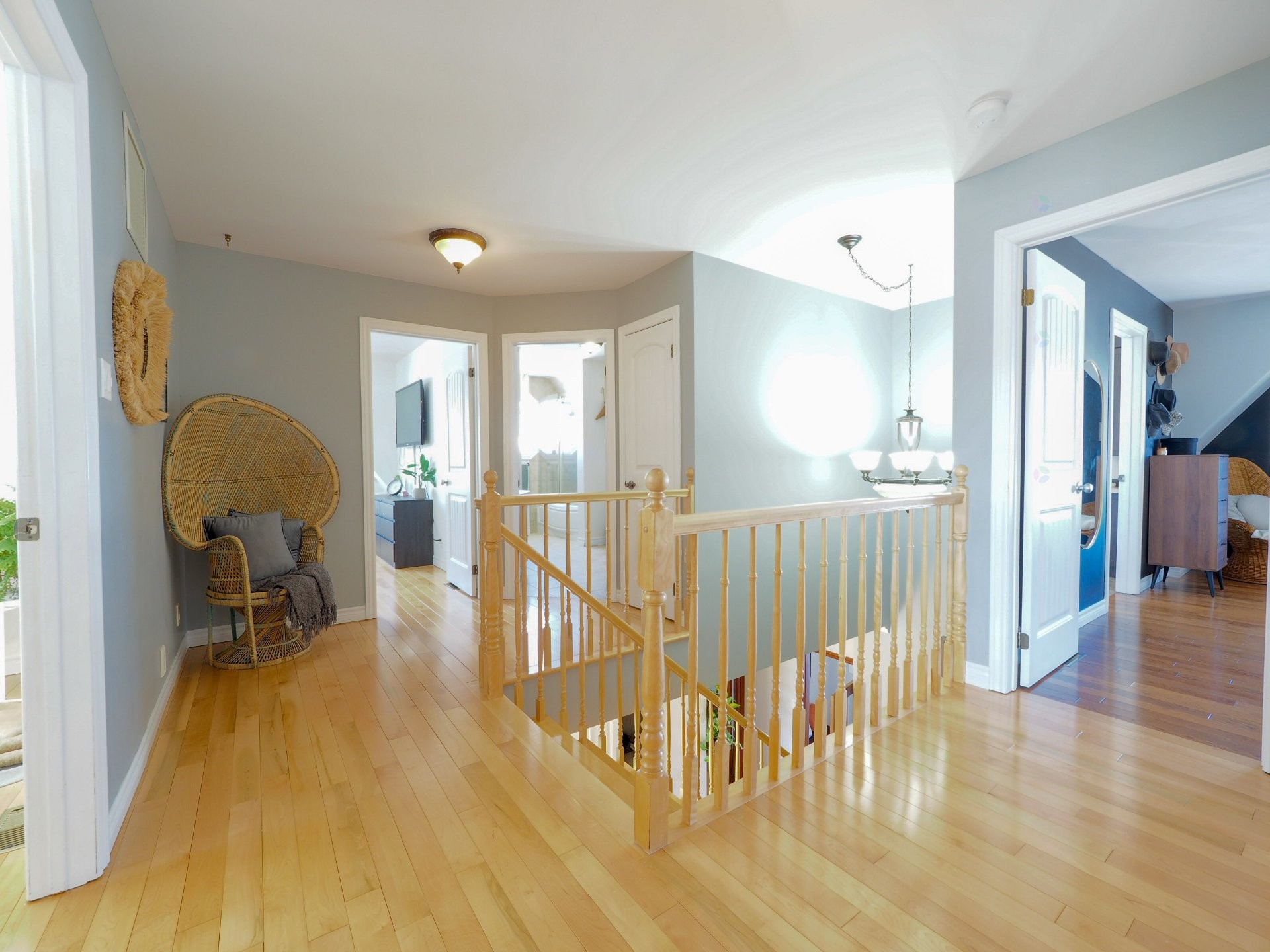 









255


Rue des Fuchsias

,
Trois-Rivières,




QC
G8V1N2

