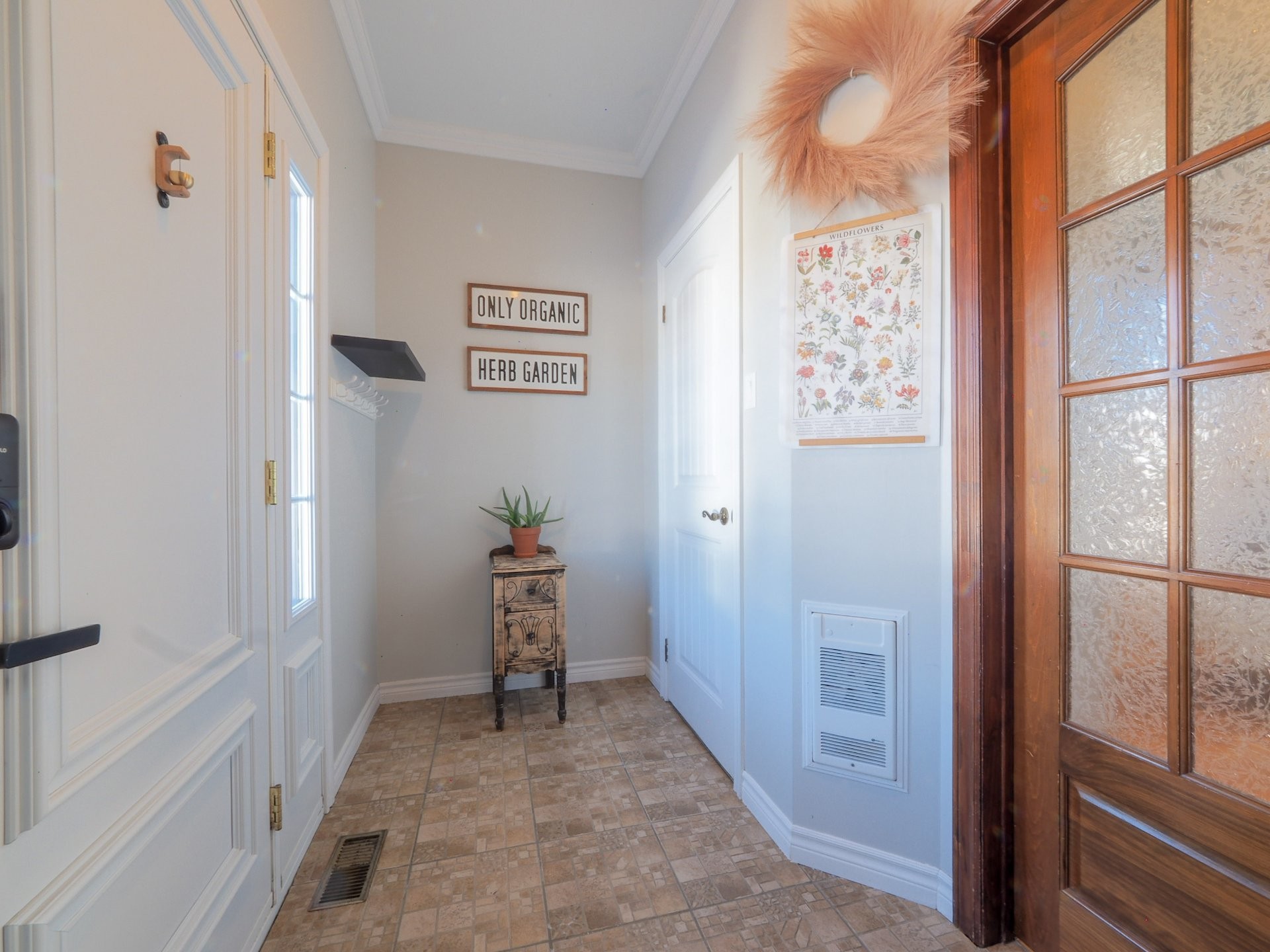 









255


Rue des Fuchsias

,
Trois-Rivières,




QC
G8V1N2

