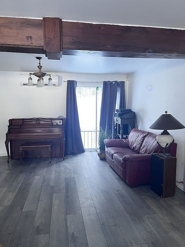 









17


Ch. des Neufs-Milles

,
Notre-Dame-de-la-Paix,




QC
J0V1P0

