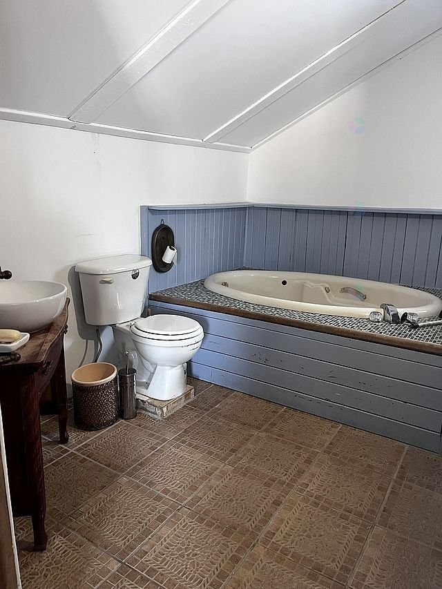 









17


Ch. des Neufs-Milles

,
Notre-Dame-de-la-Paix,




QC
J0V1P0

