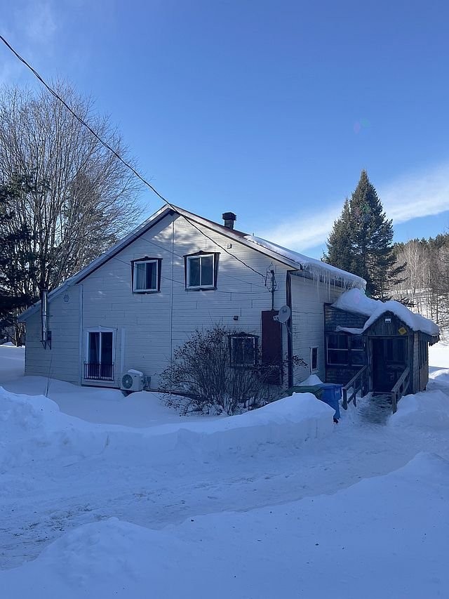 









17


Ch. des Neufs-Milles

,
Notre-Dame-de-la-Paix,




QC
J0V1P0

