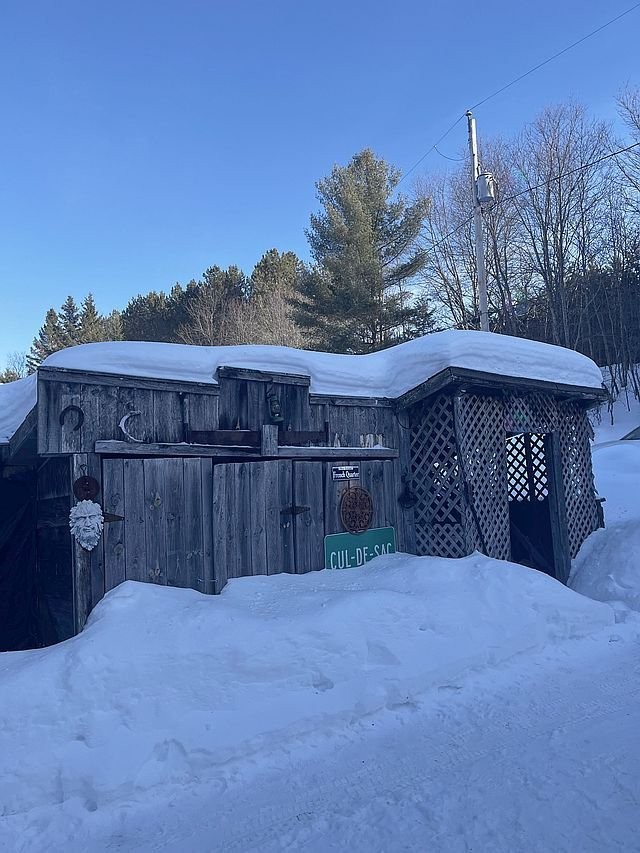 









17


Ch. des Neufs-Milles

,
Notre-Dame-de-la-Paix,




QC
J0V1P0

