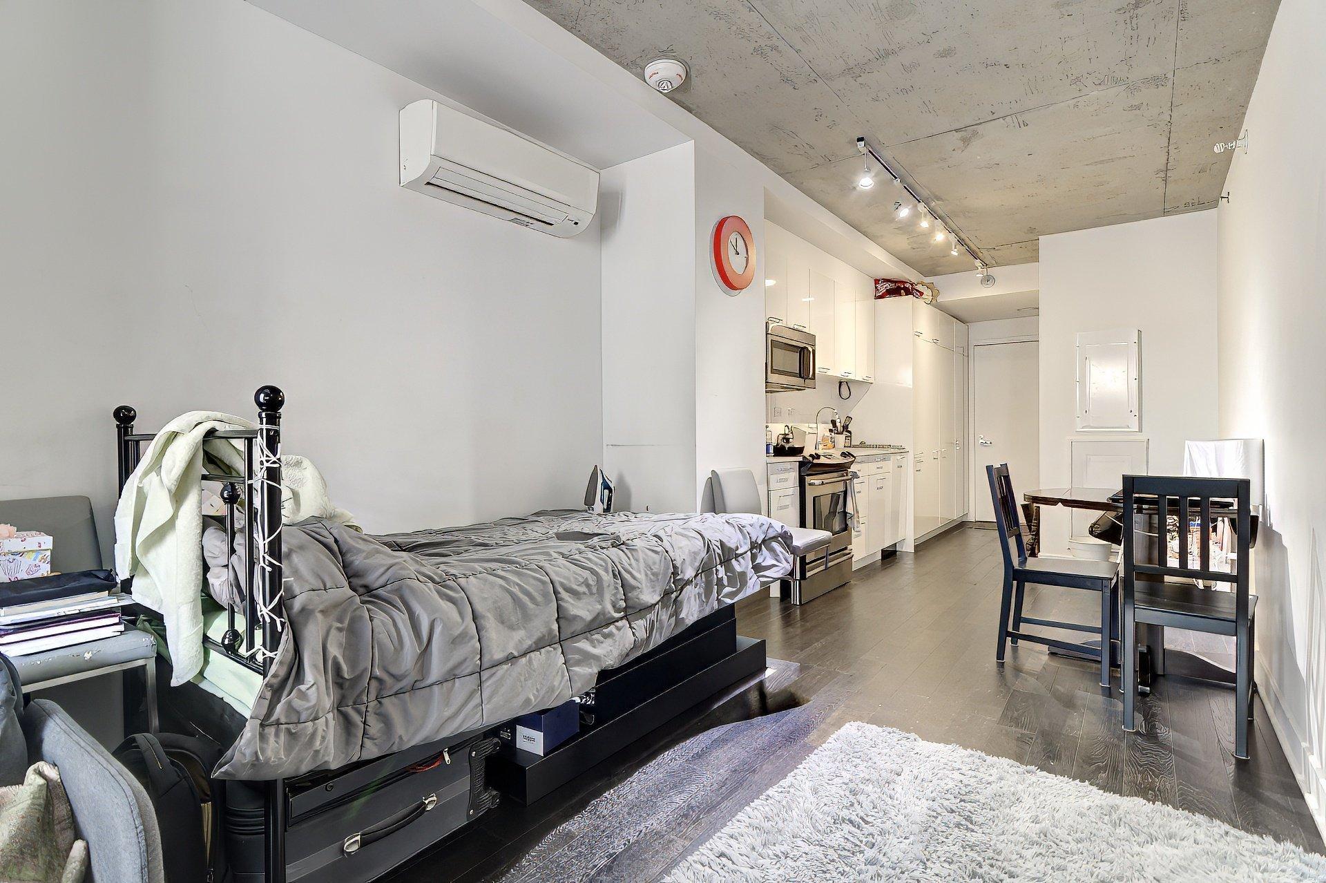 









1265


Rue Lambert-Closse

, 315,
Montréal (Ville-Marie),




QC
H3H1Z4

