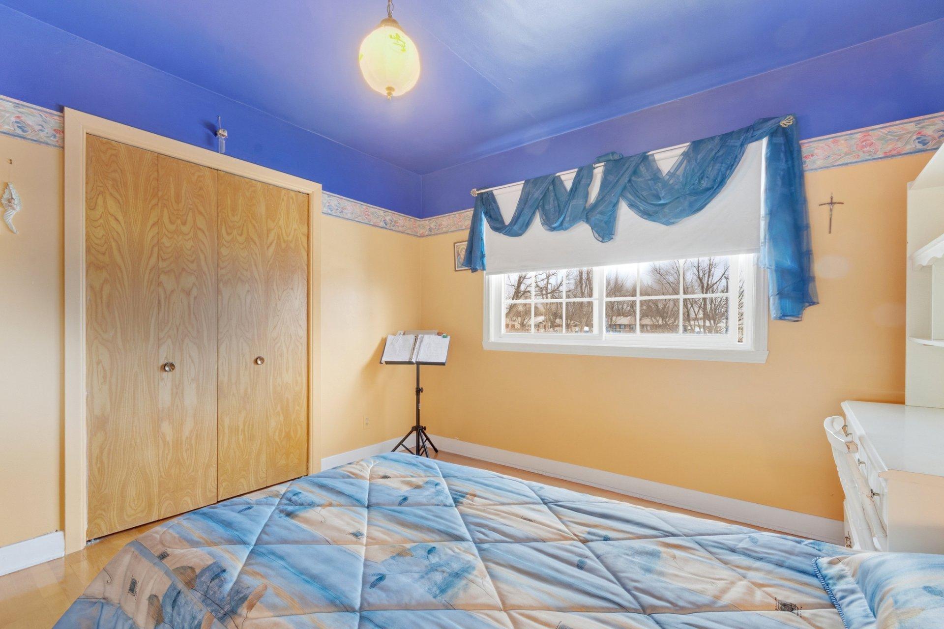 









11450


Rue Filion

,
Montréal (Ahuntsic-Cartierville),




QC
H4J1T1

