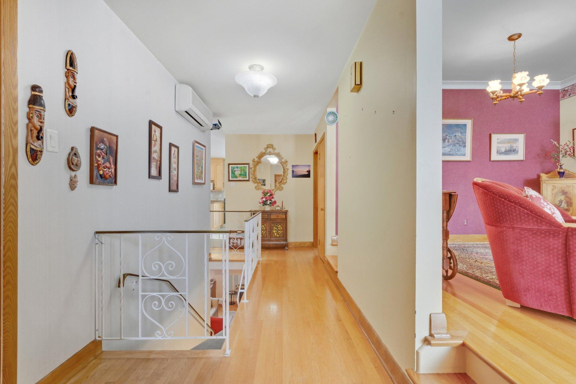 









11450


Rue Filion

,
Montréal (Ahuntsic-Cartierville),




QC
H4J1T1

