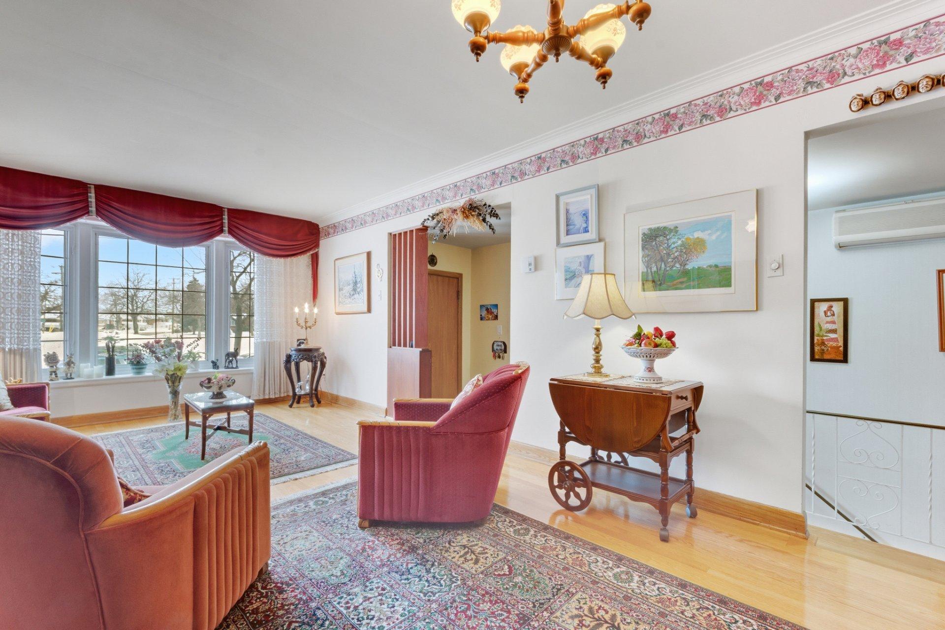 









11450


Rue Filion

,
Montréal (Ahuntsic-Cartierville),




QC
H4J1T1

