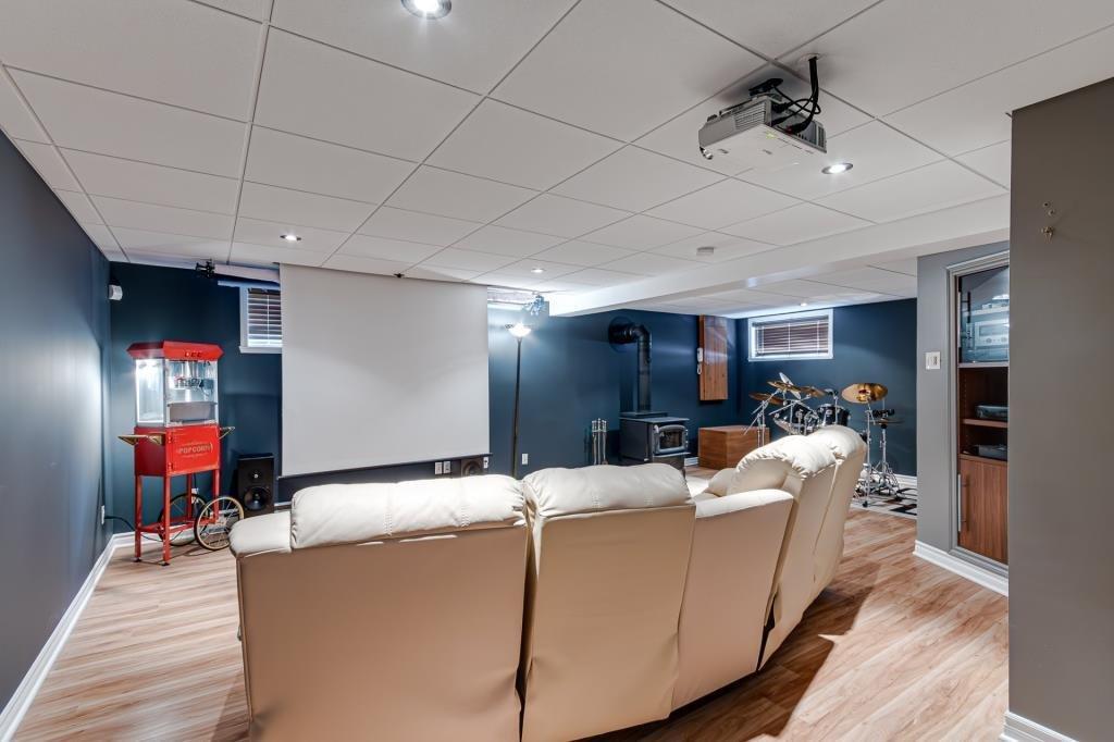 









39


Rue des Saphirs

,
L'Île-Perrot,




QC
J7V9N5

