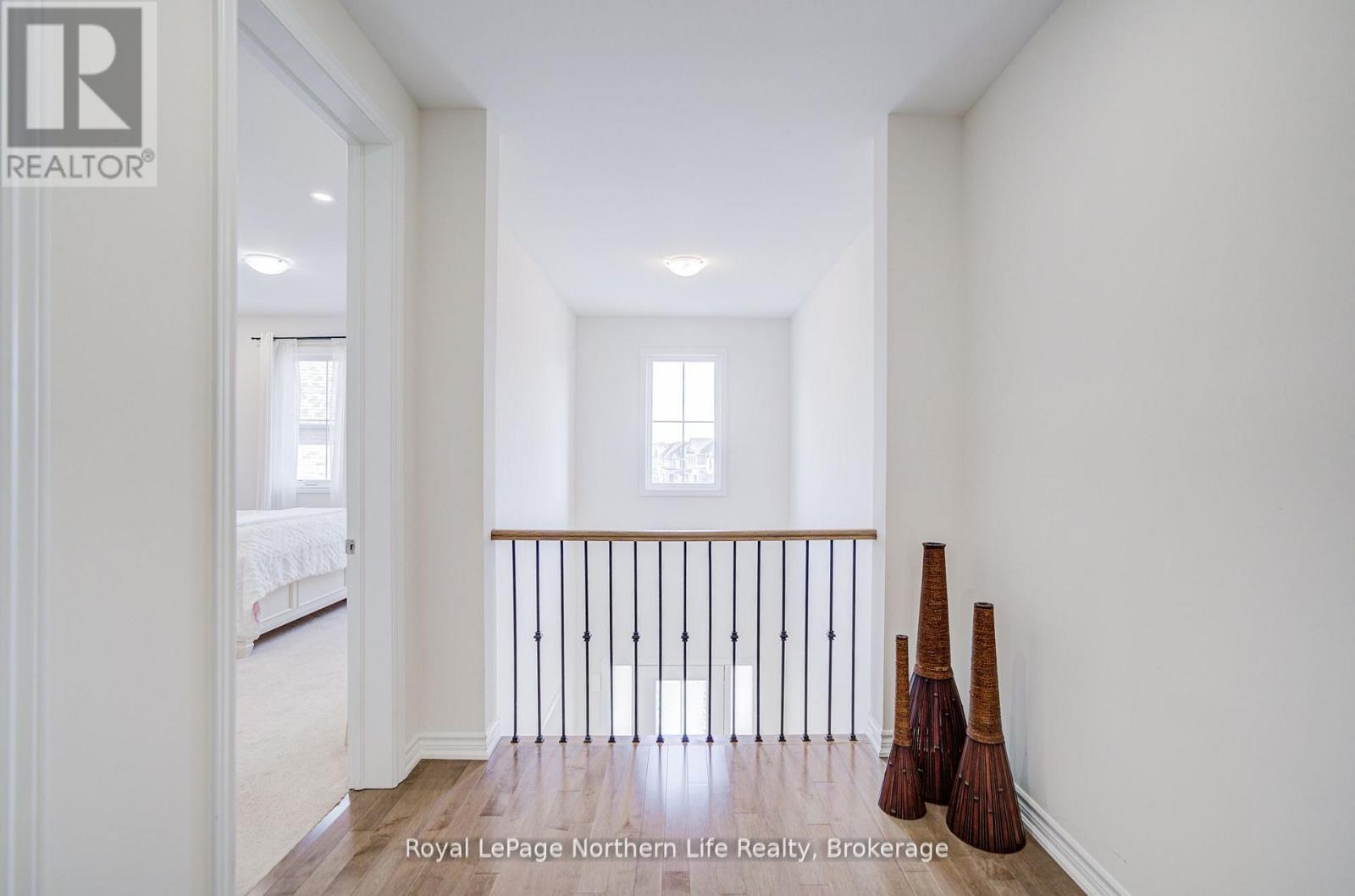 












259 DANNY WHEELER BOULEVARD

,
Georgina (Keswick North),




Ontario
L4P0J9

