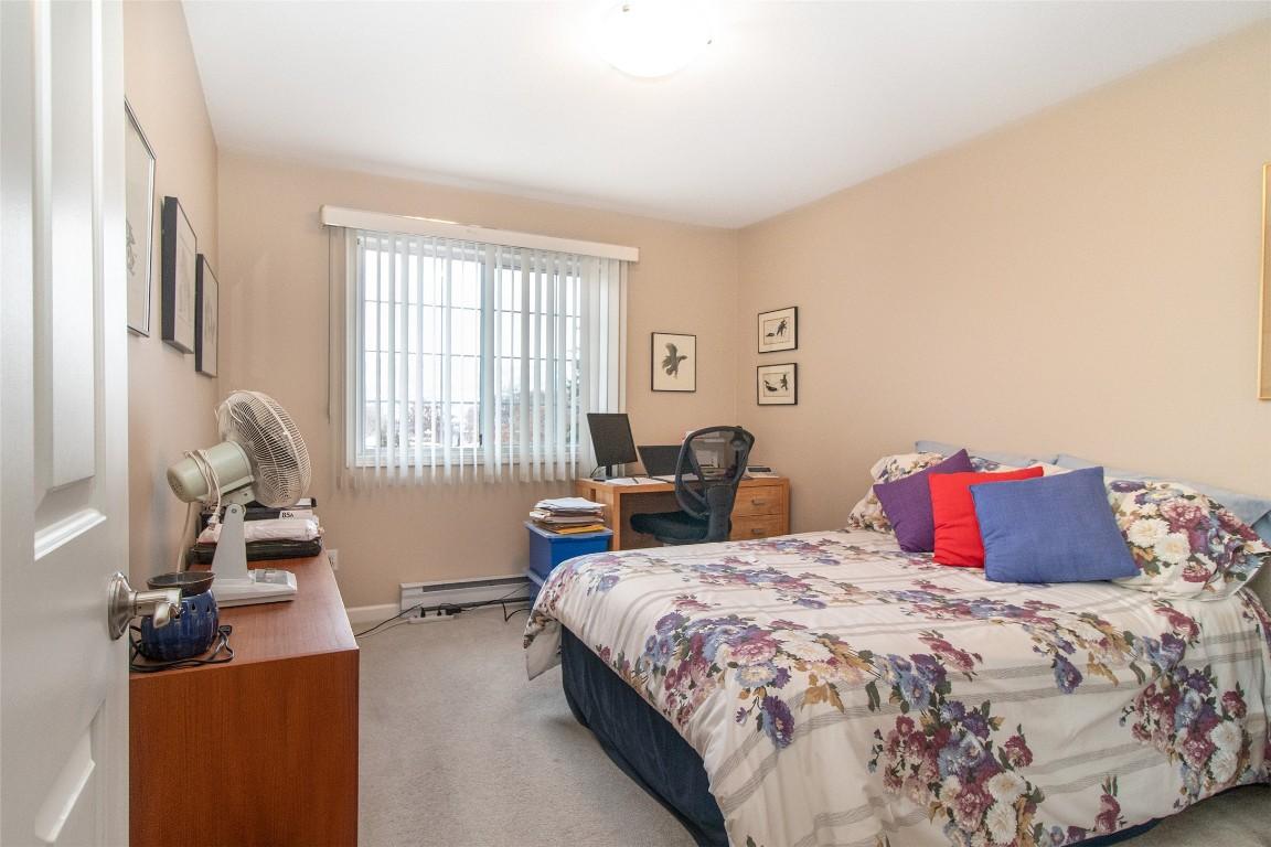 









945


Lawrence

Avenue, 307,
Kelowna,




BC
V1Y 6M3

