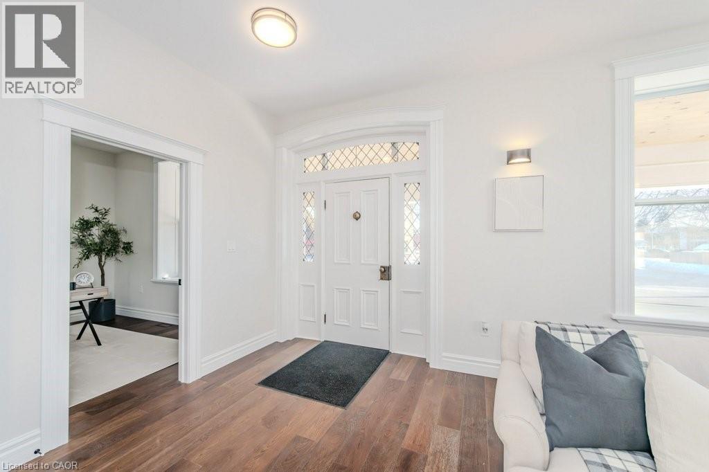 












44 HOPE Street W

,
Tavistock,




Ontario
N0B2R0

