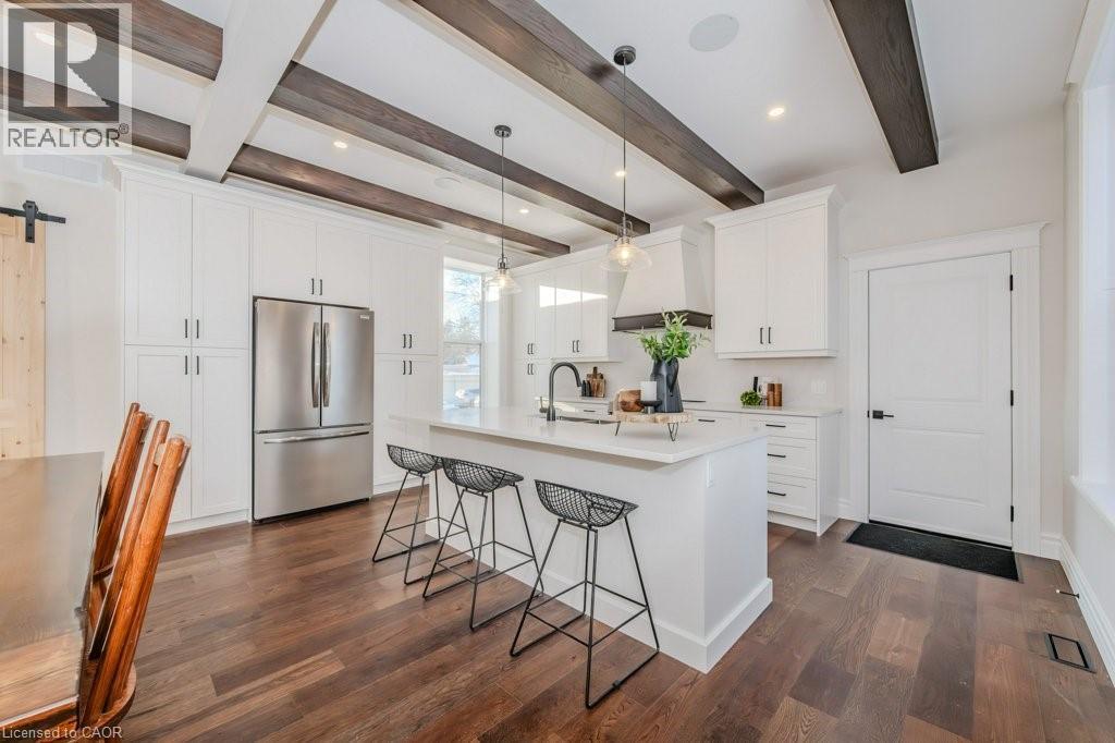 












44 HOPE Street W

,
Tavistock,




Ontario
N0B2R0

