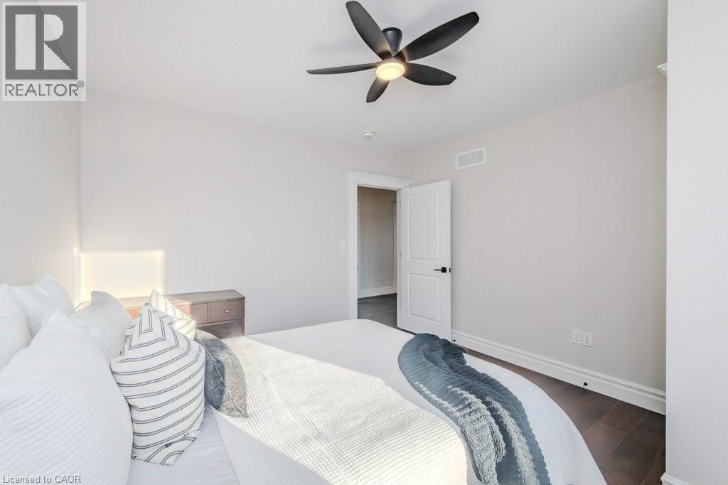 












44 HOPE Street W

,
Tavistock,




Ontario
N0B2R0

