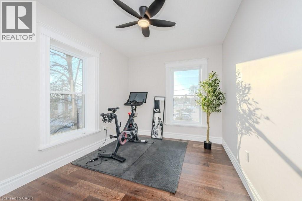 












44 HOPE Street W

,
Tavistock,




Ontario
N0B2R0

