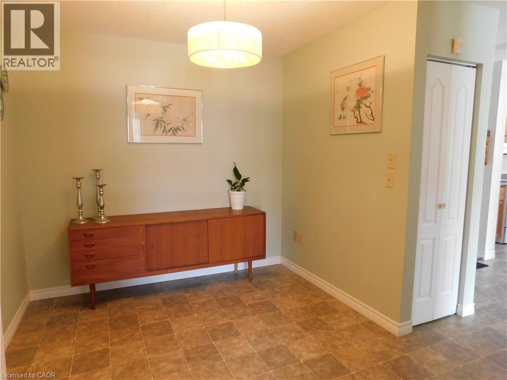 












317 LOCK Street W Unit# 211

,
Dunnville,




Ontario
N1A0A1

