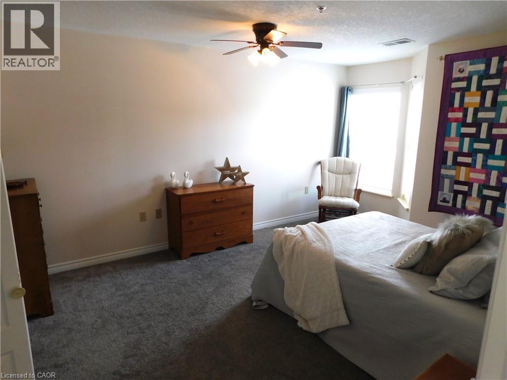 












317 LOCK Street W Unit# 211

,
Dunnville,




Ontario
N1A0A1

