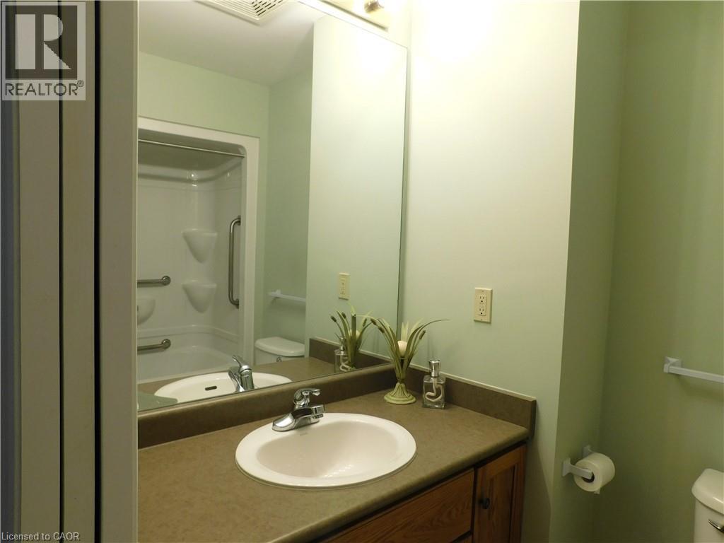 












317 LOCK Street W Unit# 211

,
Dunnville,




Ontario
N1A0A1

