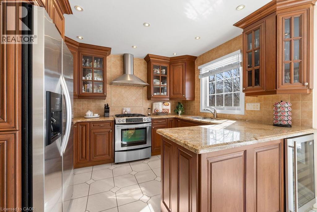 












1150 CREEKSIDE Drive

,
Oakville,




Ontario
L6H4Z4

