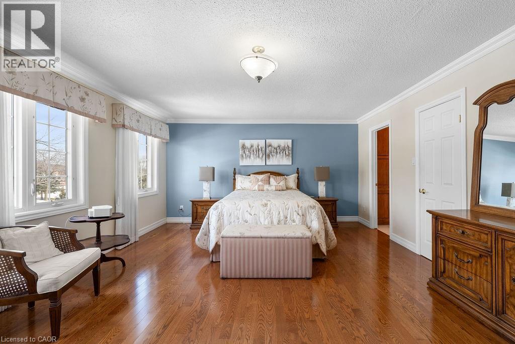 












1150 CREEKSIDE Drive

,
Oakville,




Ontario
L6H4Z4

