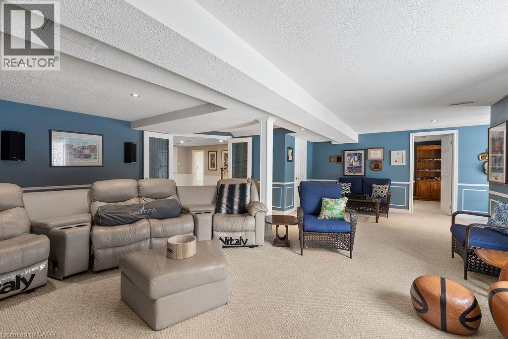 












1150 CREEKSIDE Drive

,
Oakville,




Ontario
L6H4Z4

