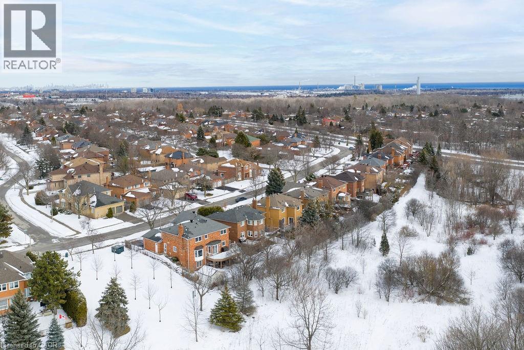 












1150 CREEKSIDE Drive

,
Oakville,




Ontario
L6H4Z4

