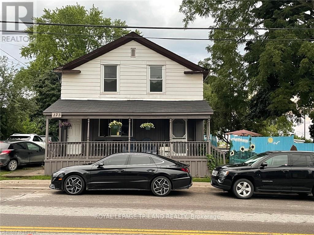 












A - 173 WILLIAM STREET

,
Central Elgin,




Ontario
N5L1C7

