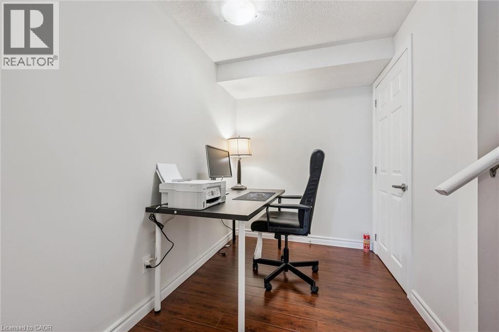 












361 ARKELL Road Unit# 6

,
Guelph,




Ontario
N1L1E5

