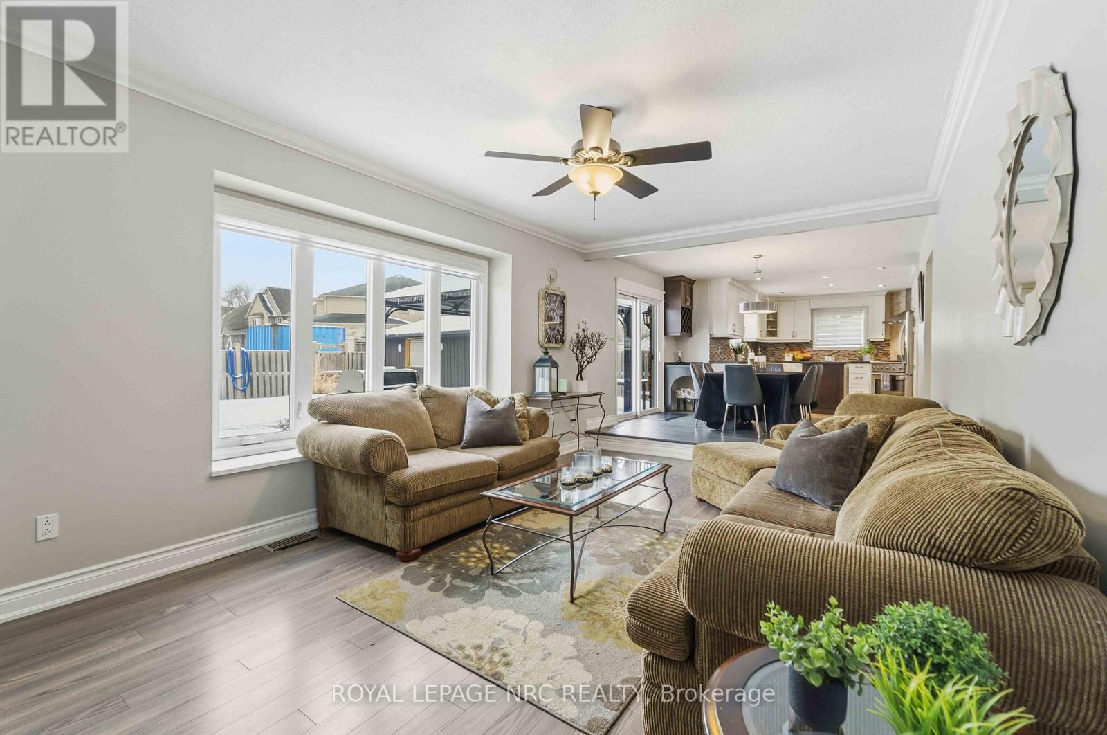 












9 WOODGARDEN COURT

,
St. Catharines (Lakeshore),




Ontario
L2M7C9

