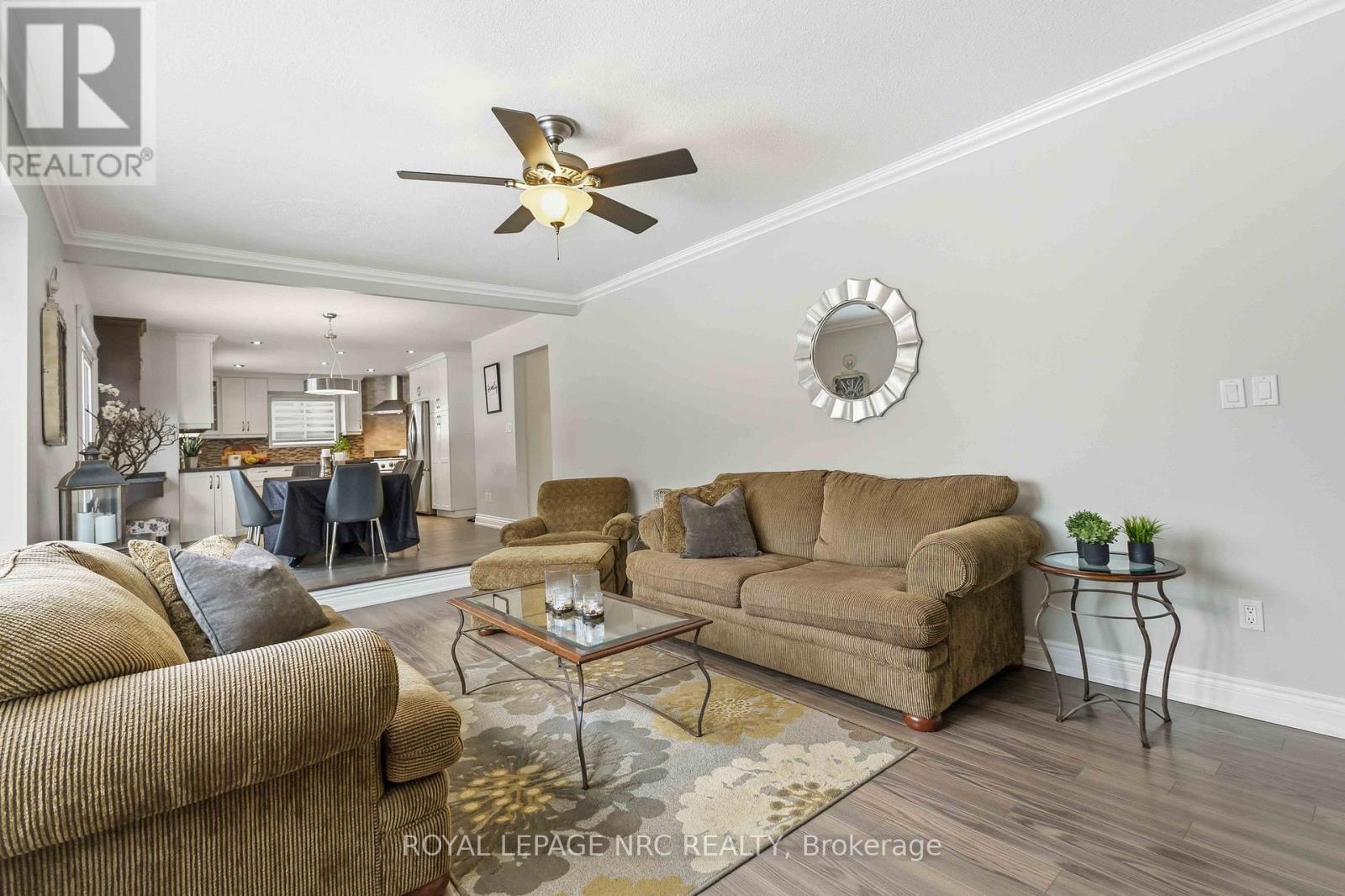 












9 WOODGARDEN COURT

,
St. Catharines (Lakeshore),




Ontario
L2M7C9

