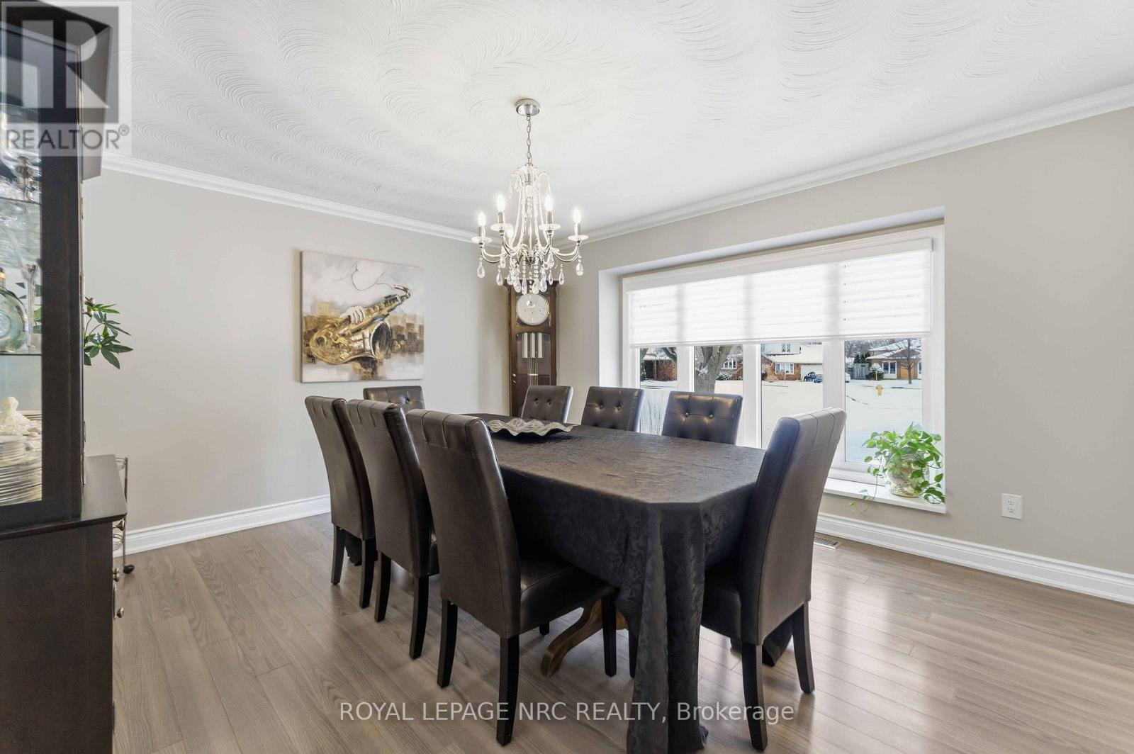 












9 WOODGARDEN COURT

,
St. Catharines (Lakeshore),




Ontario
L2M7C9

