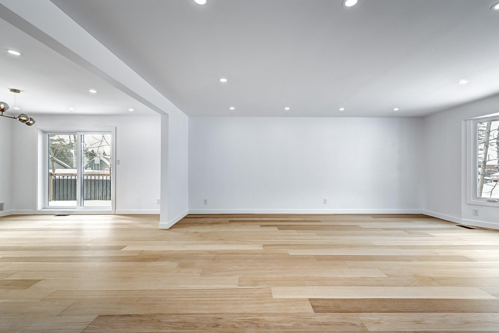 









50


Rue Hawthorne

,
Kirkland,




QC
H9H3G3

