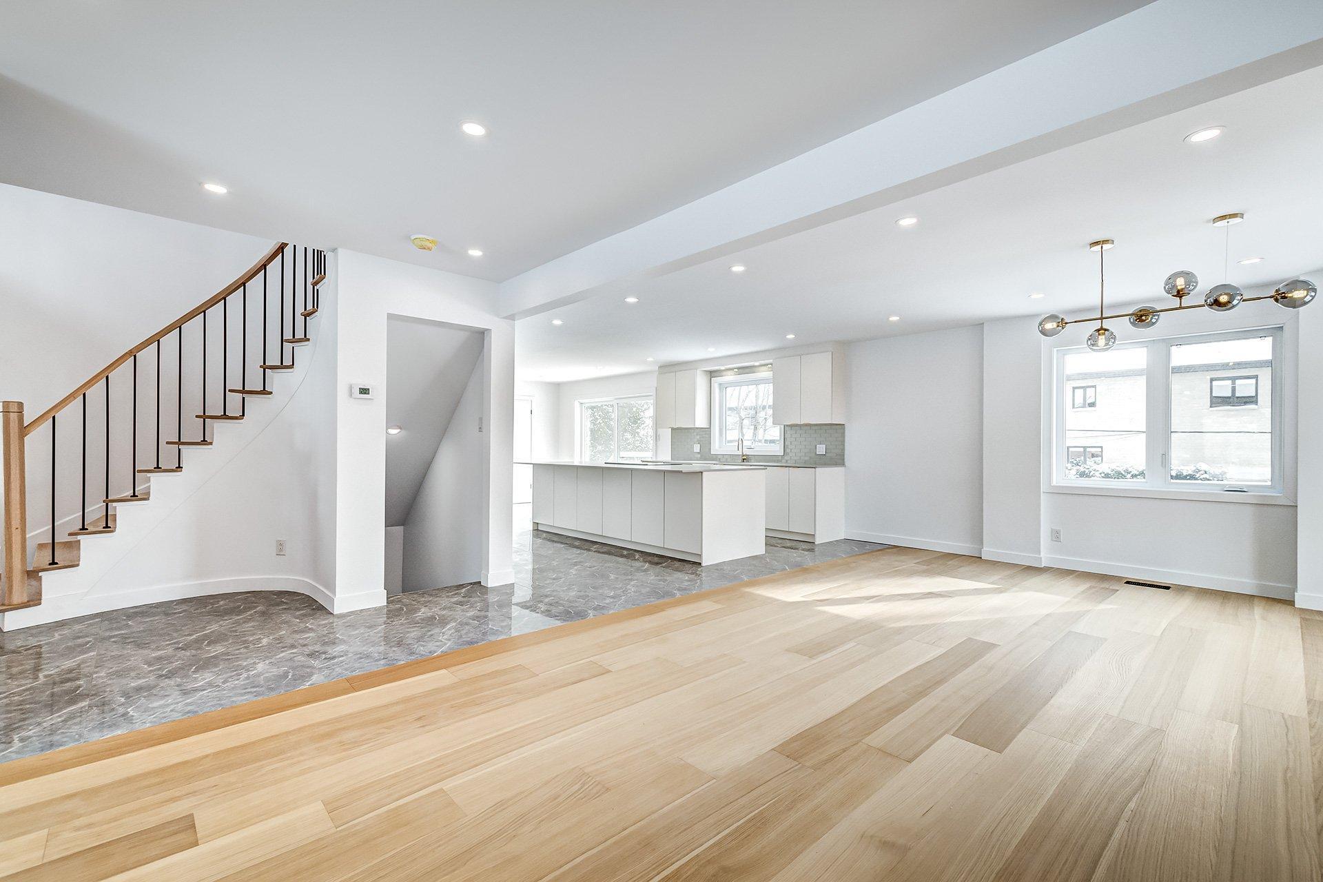 









50


Rue Hawthorne

,
Kirkland,




QC
H9H3G3

