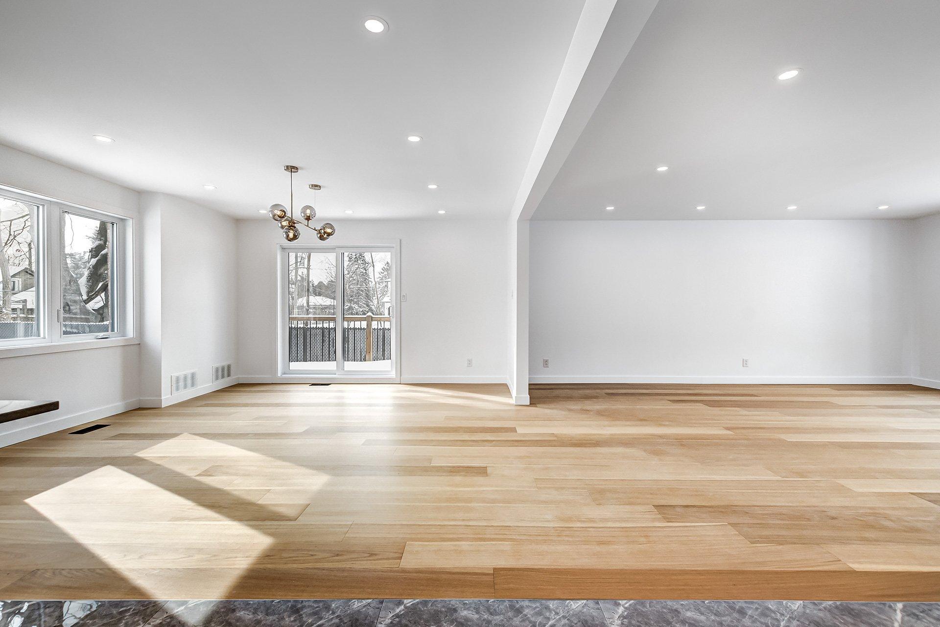 









50


Rue Hawthorne

,
Kirkland,




QC
H9H3G3

