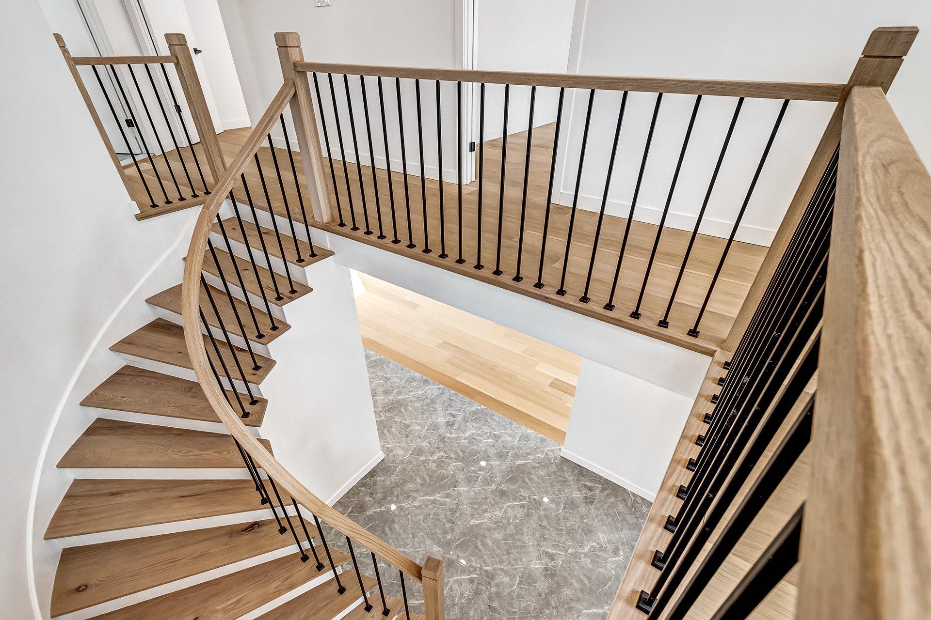 









50


Rue Hawthorne

,
Kirkland,




QC
H9H3G3

