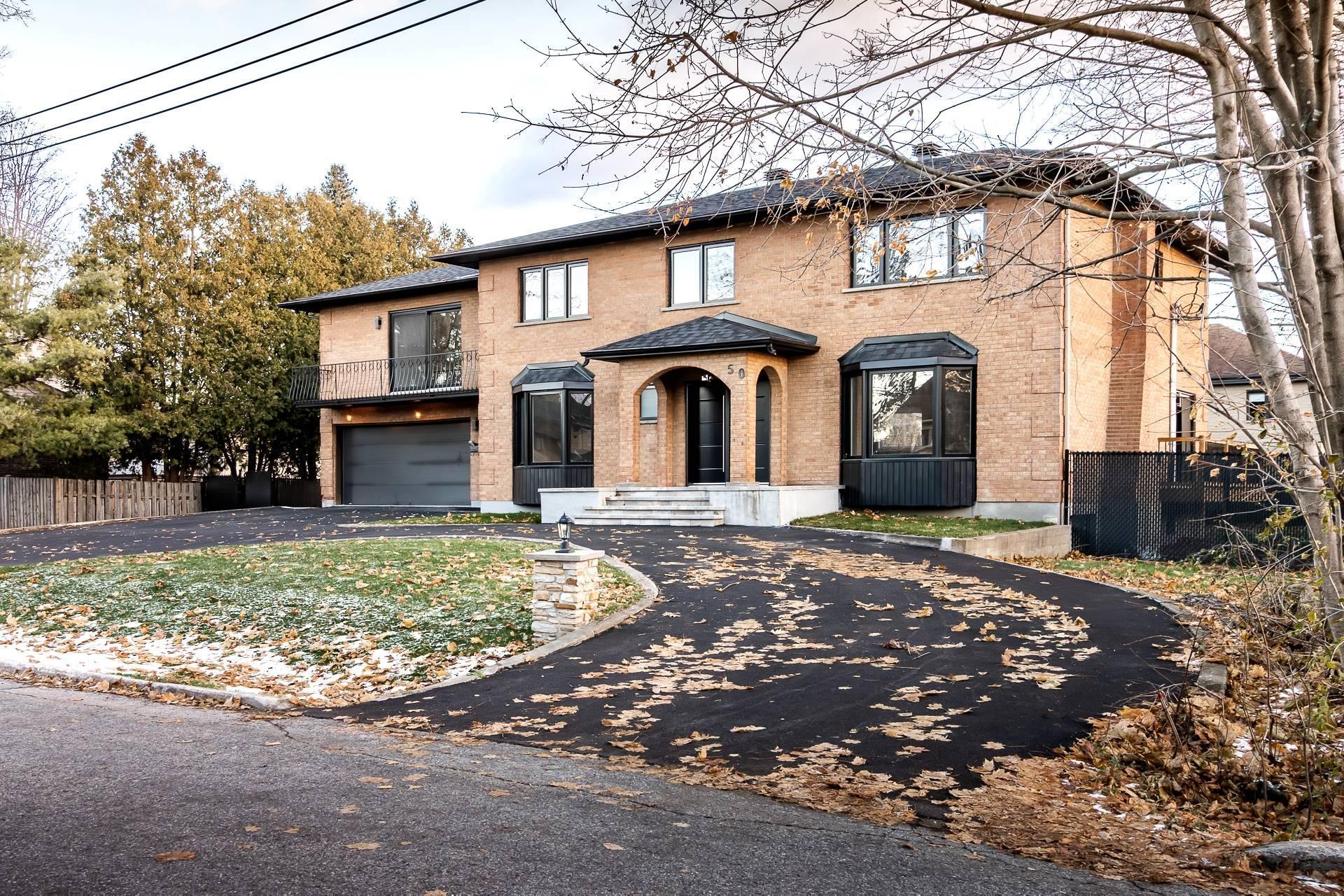 









50


Rue Hawthorne

,
Kirkland,




QC
H9H3G3

