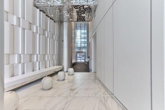 









14


York

Street, 1407,
Toronto,




ON
M5J 0B1

