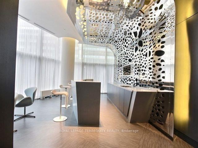 









14


York

Street, 1407,
Toronto,




ON
M5J 0B1

