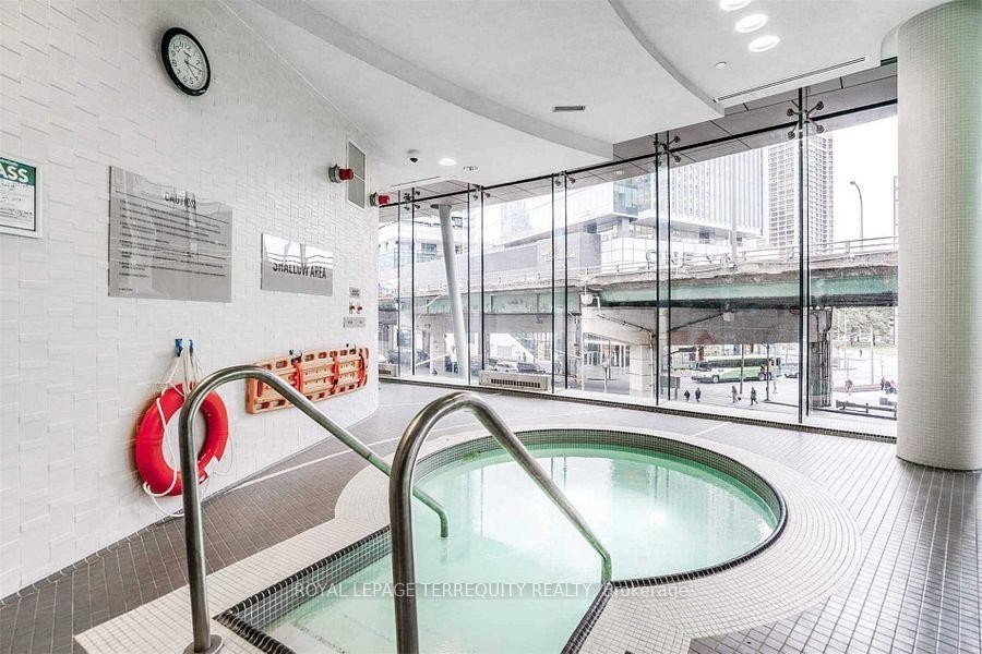 









14


York

Street, 1407,
Toronto,




ON
M5J 0B1

