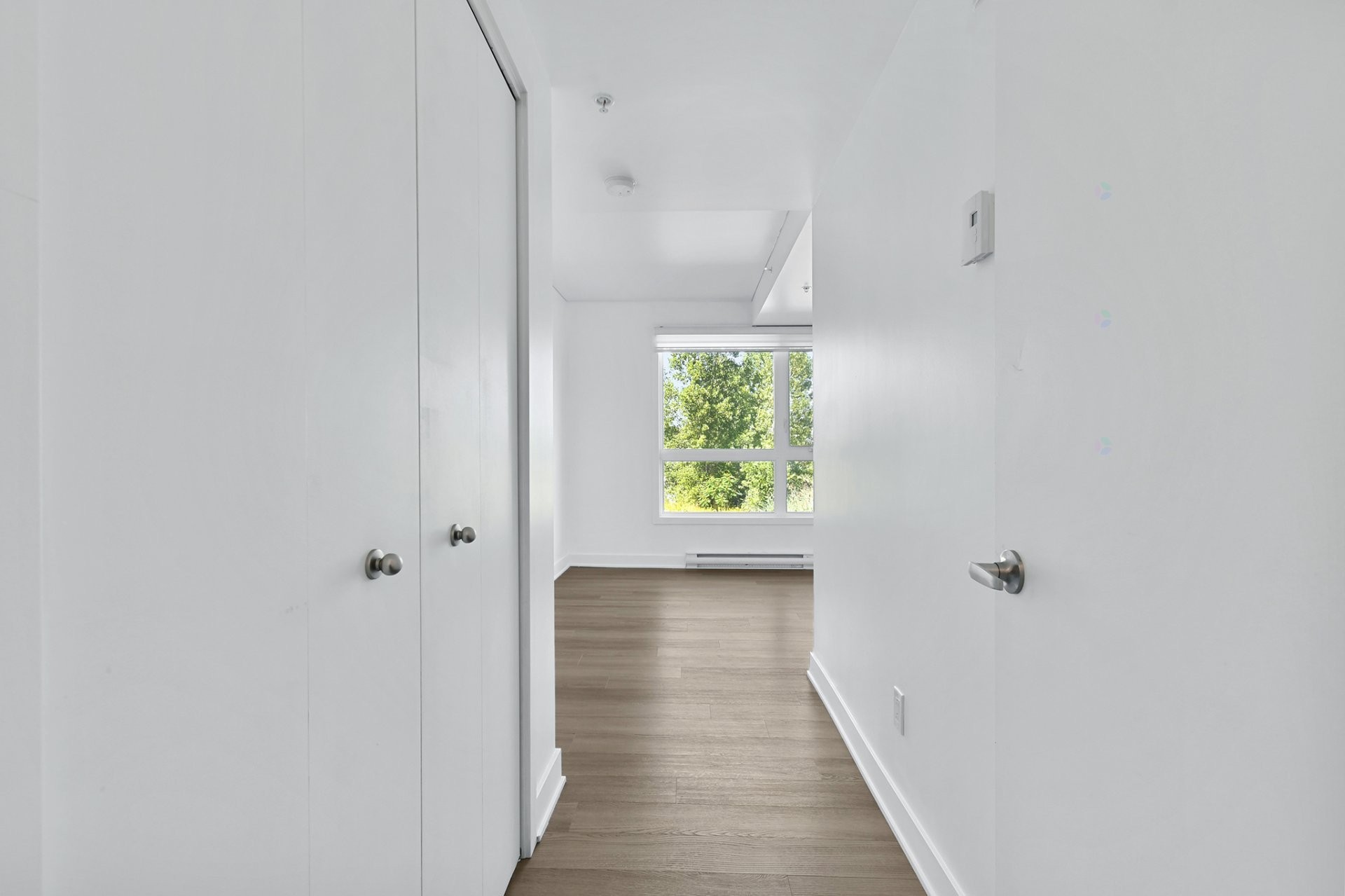 









1431


Av. de la Gare

, 211,
Mascouche,




QC
J7K3C7

