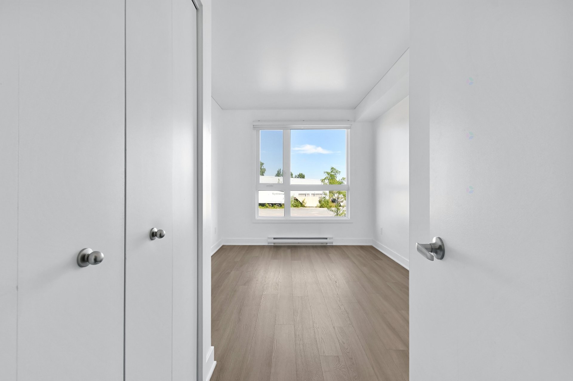 









1431


Av. de la Gare

, 211,
Mascouche,




QC
J7K3C7

