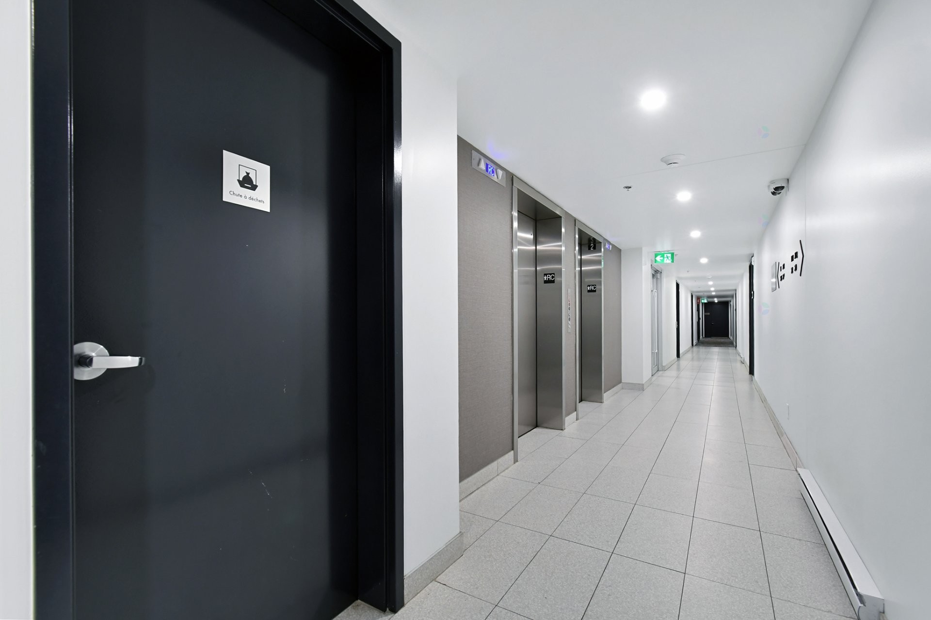 









1431


Av. de la Gare

, 211,
Mascouche,




QC
J7K3C7

