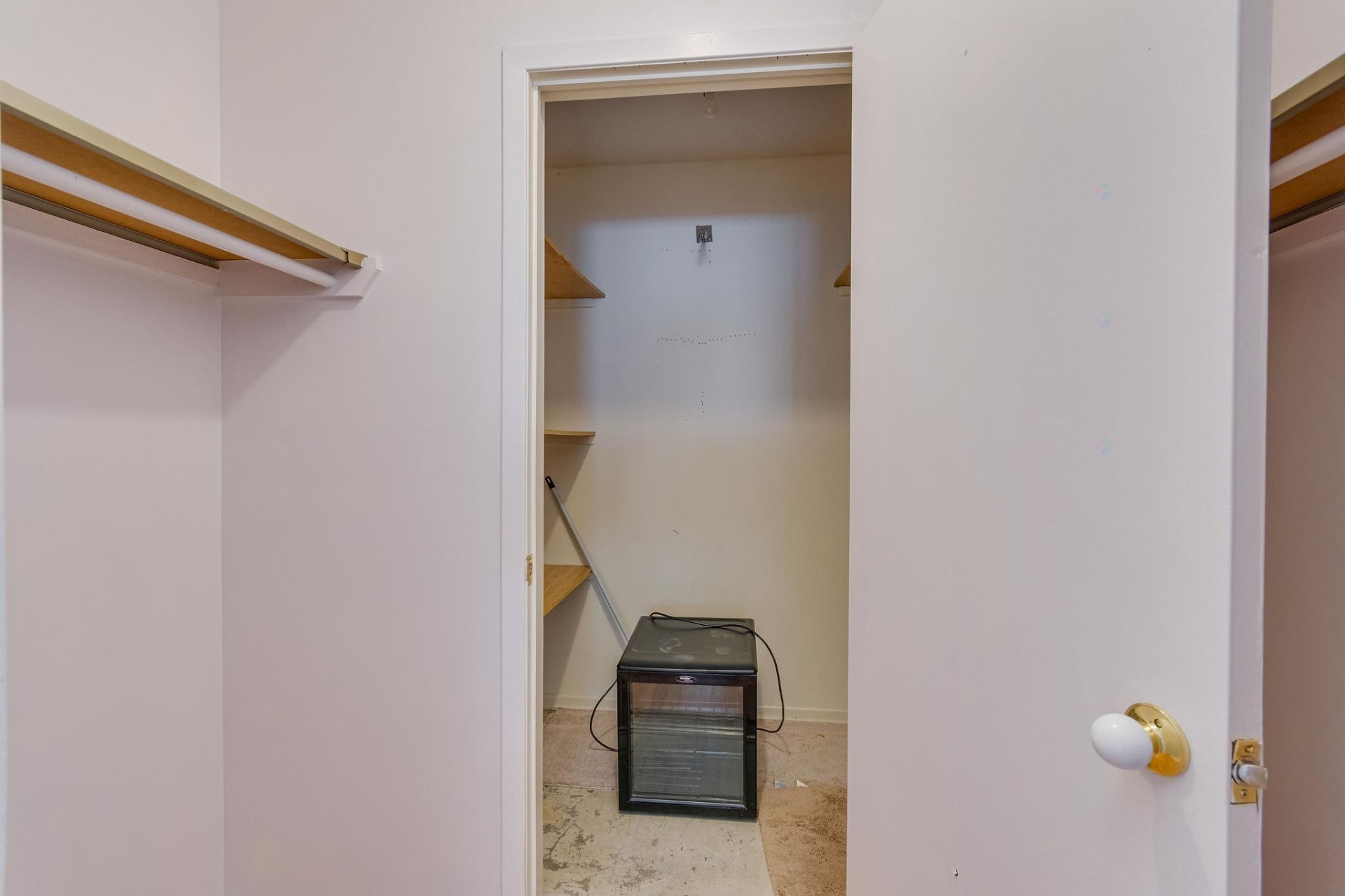 









5


Rue de Laprairie

,
Gatineau (Gatineau),




QC
J8T1B4

