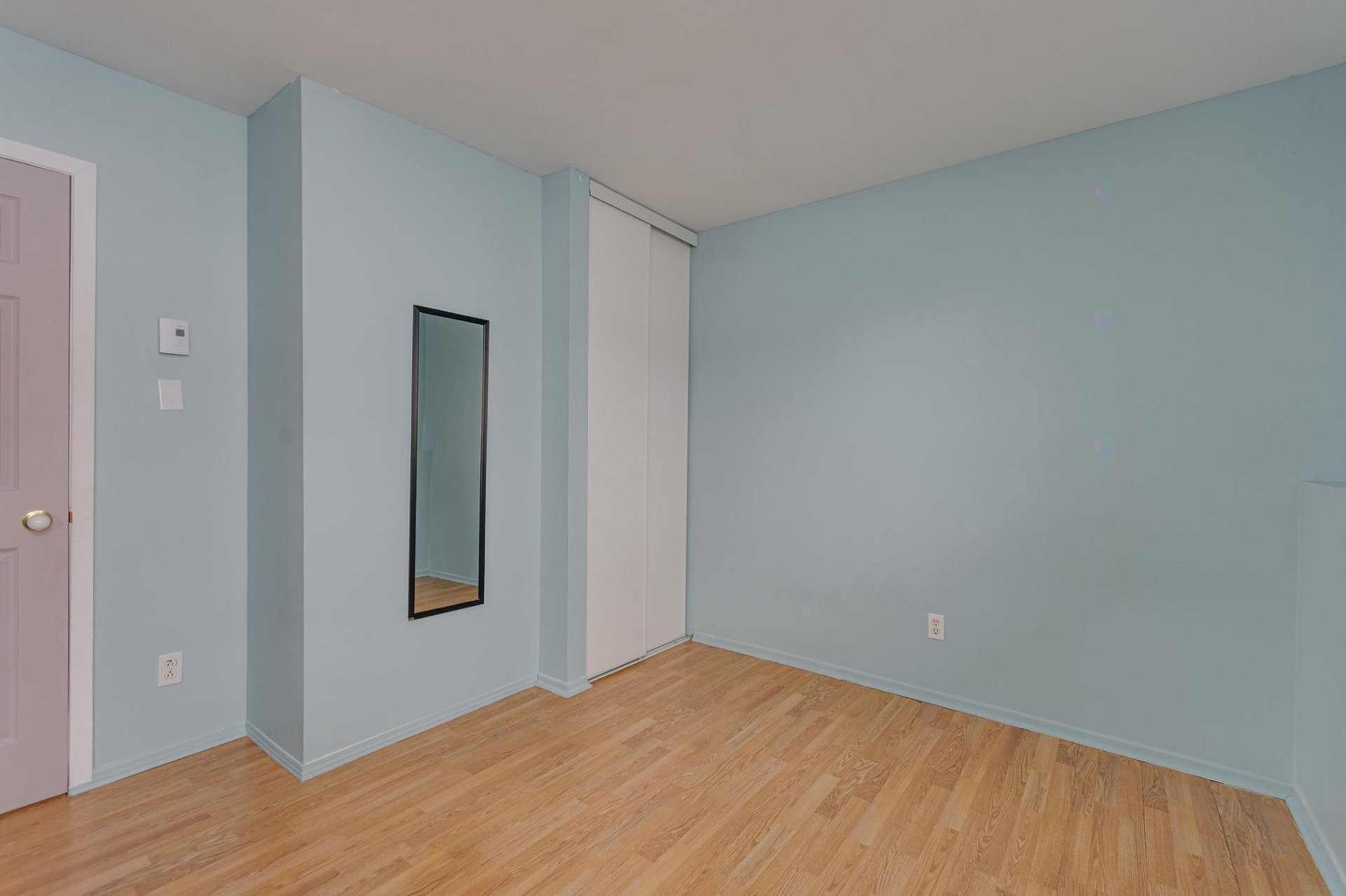 









5


Rue de Laprairie

,
Gatineau (Gatineau),




QC
J8T1B4

