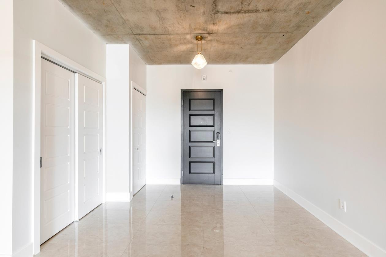 









850


Rue Ouimet

, 308,
Montréal (Saint-Laurent),




QC
H4L3P4

