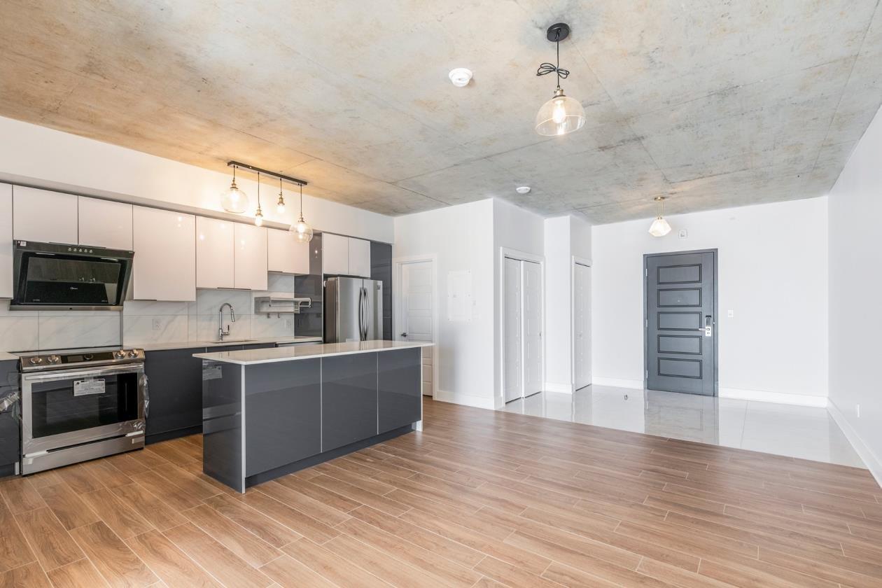 









850


Rue Ouimet

, 308,
Montréal (Saint-Laurent),




QC
H4L3P4

